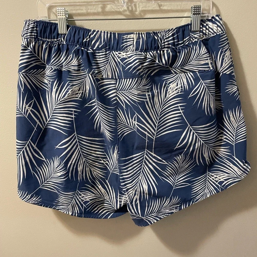 Chubbies Men's Swim Shorts XL Blue White Palms Tropical Button Lined‎